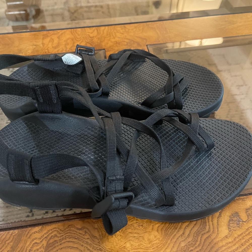 Women’s Chacos size 10